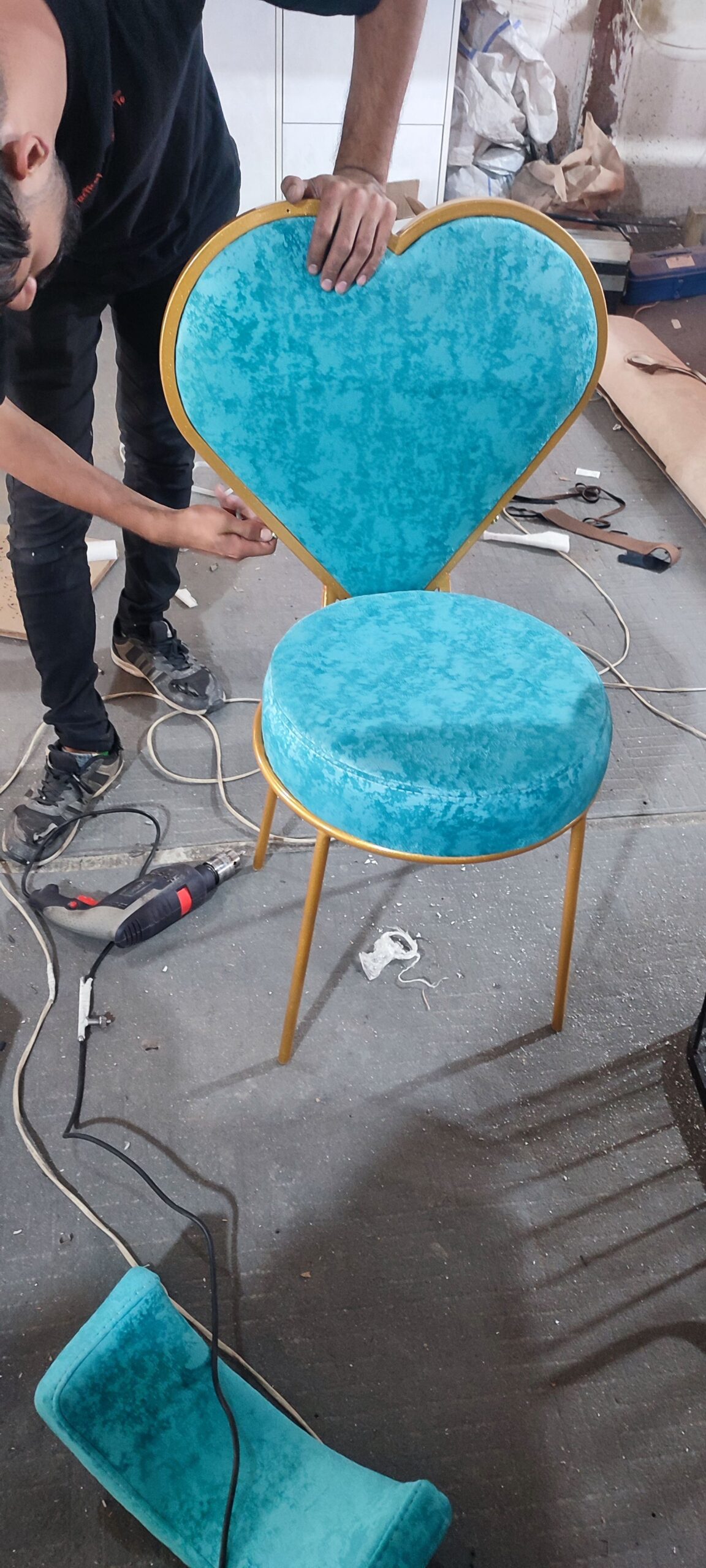 تولیدی گل محمدی تولید تمام دکورایسون منازل دفاتر ب