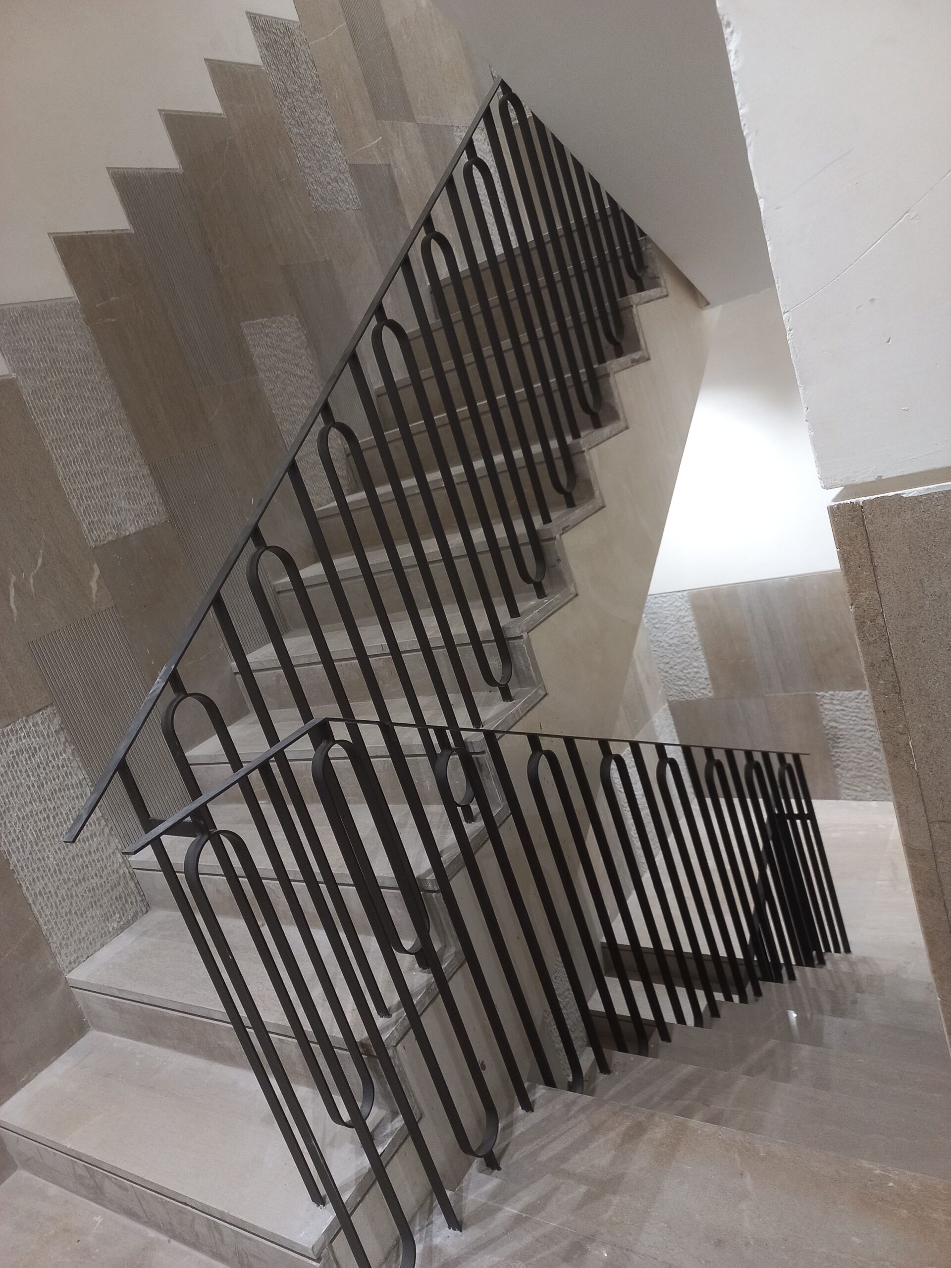 هر نو فلسکاری اجرا میشود