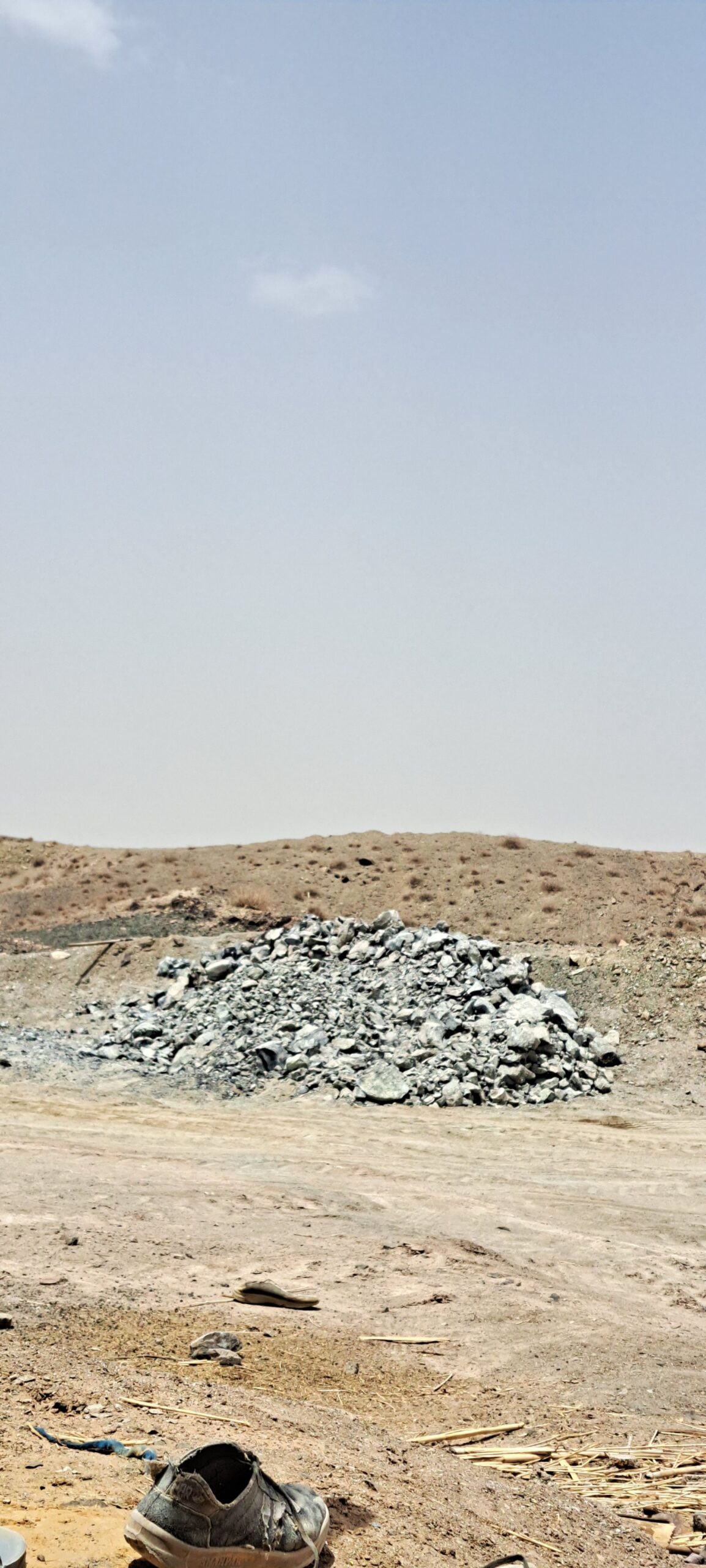 سلام بنده راننده بیل میکانیکی هستم با 4سال سابقه ک