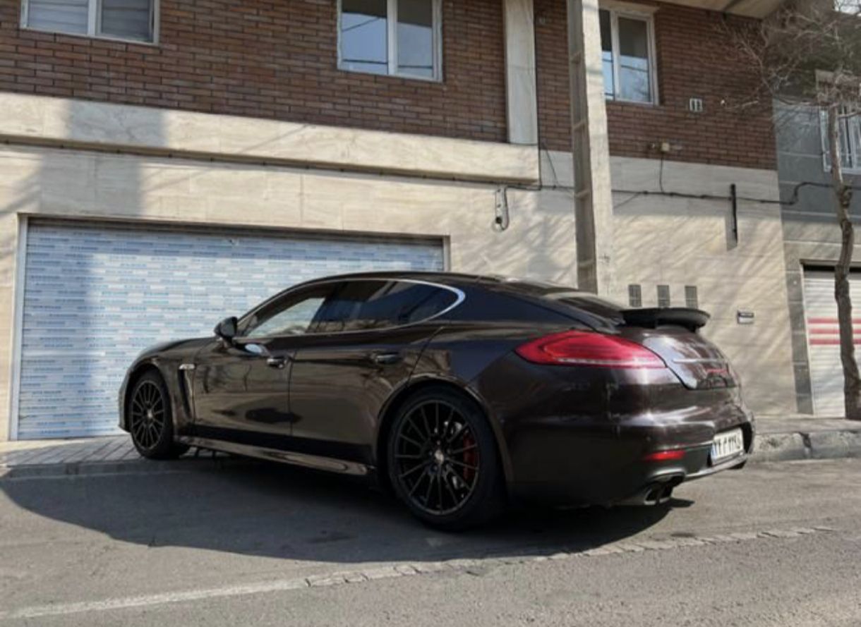 خریدارسنگ‌های ماورایی