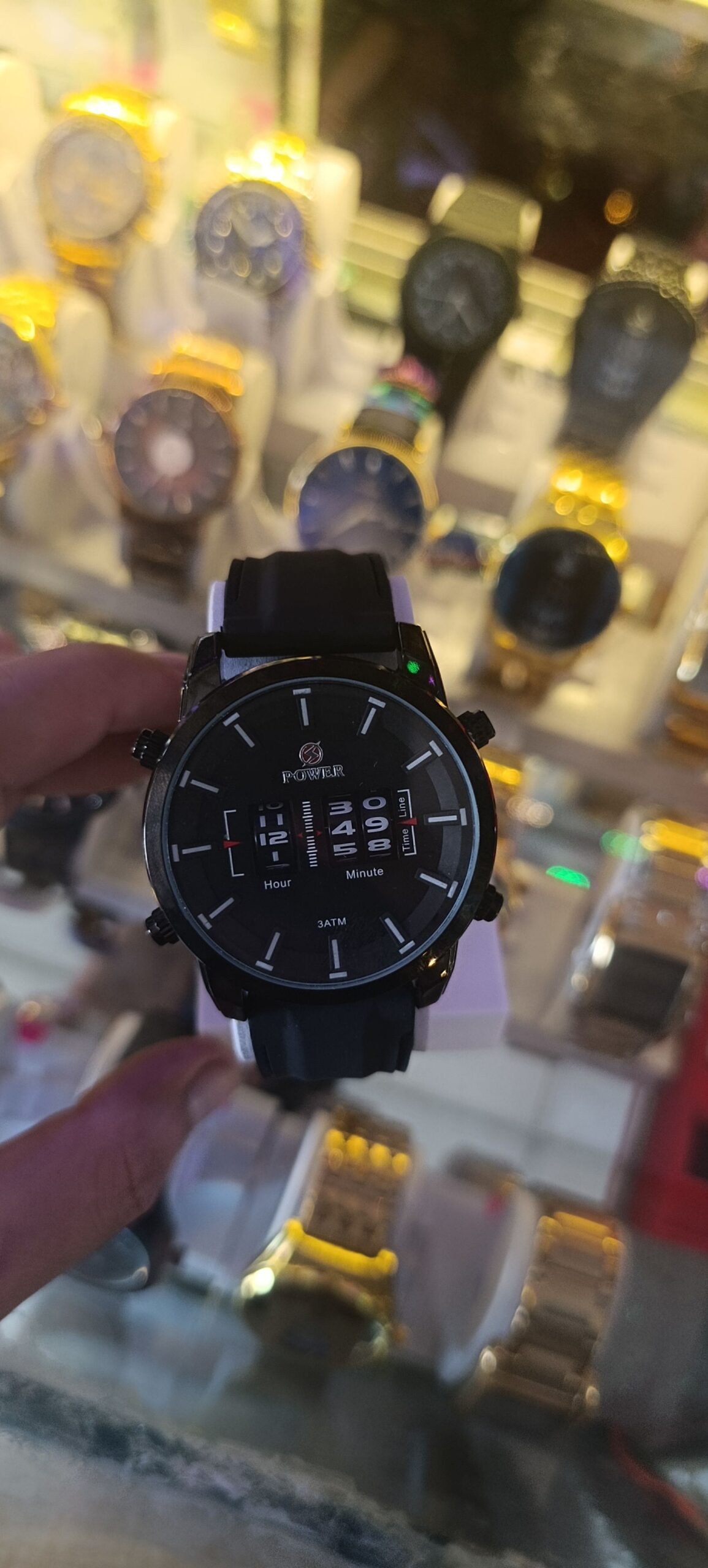 ساعت مچی دیزل پمپ