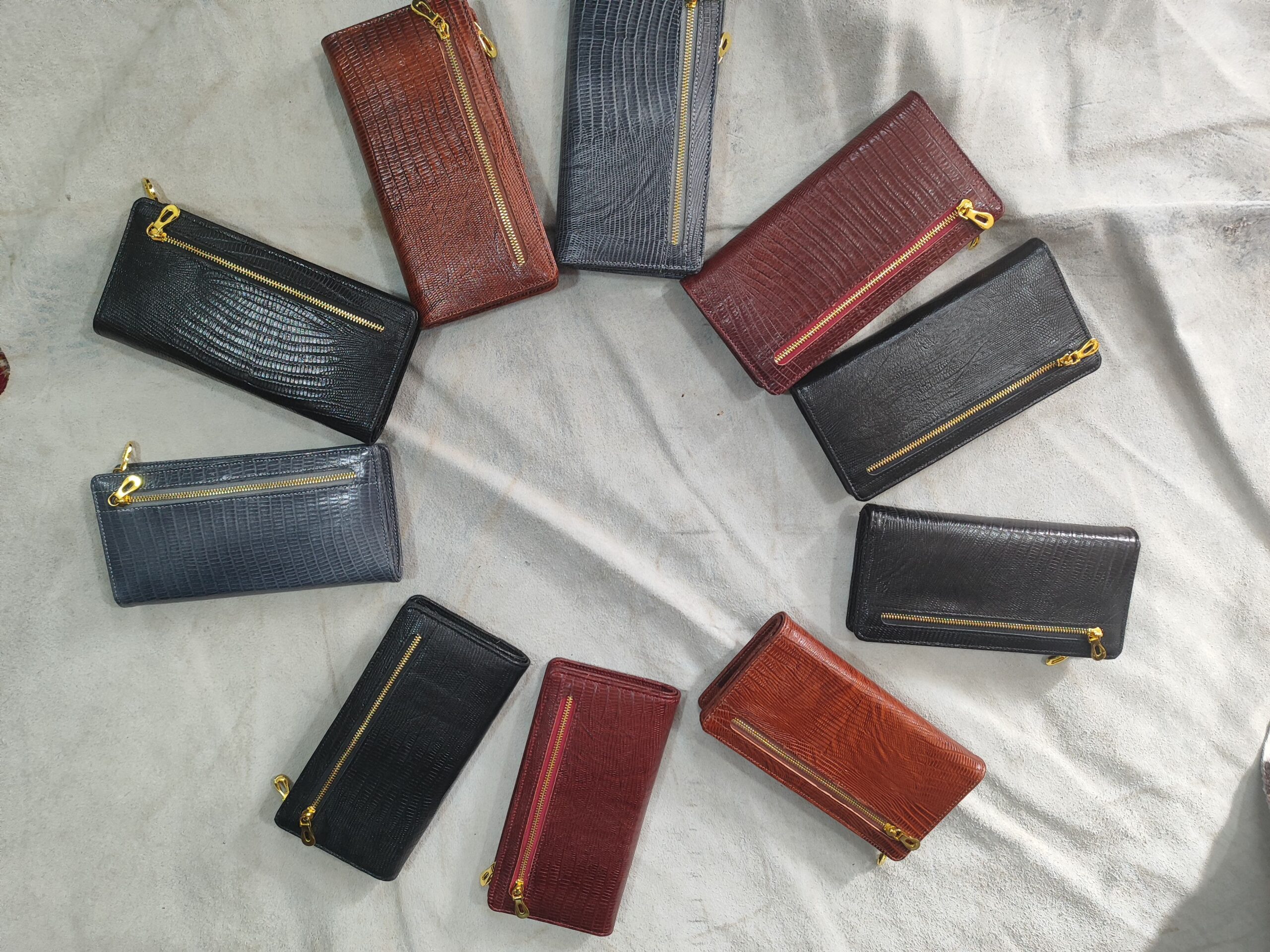 کیف چرم طبیعی