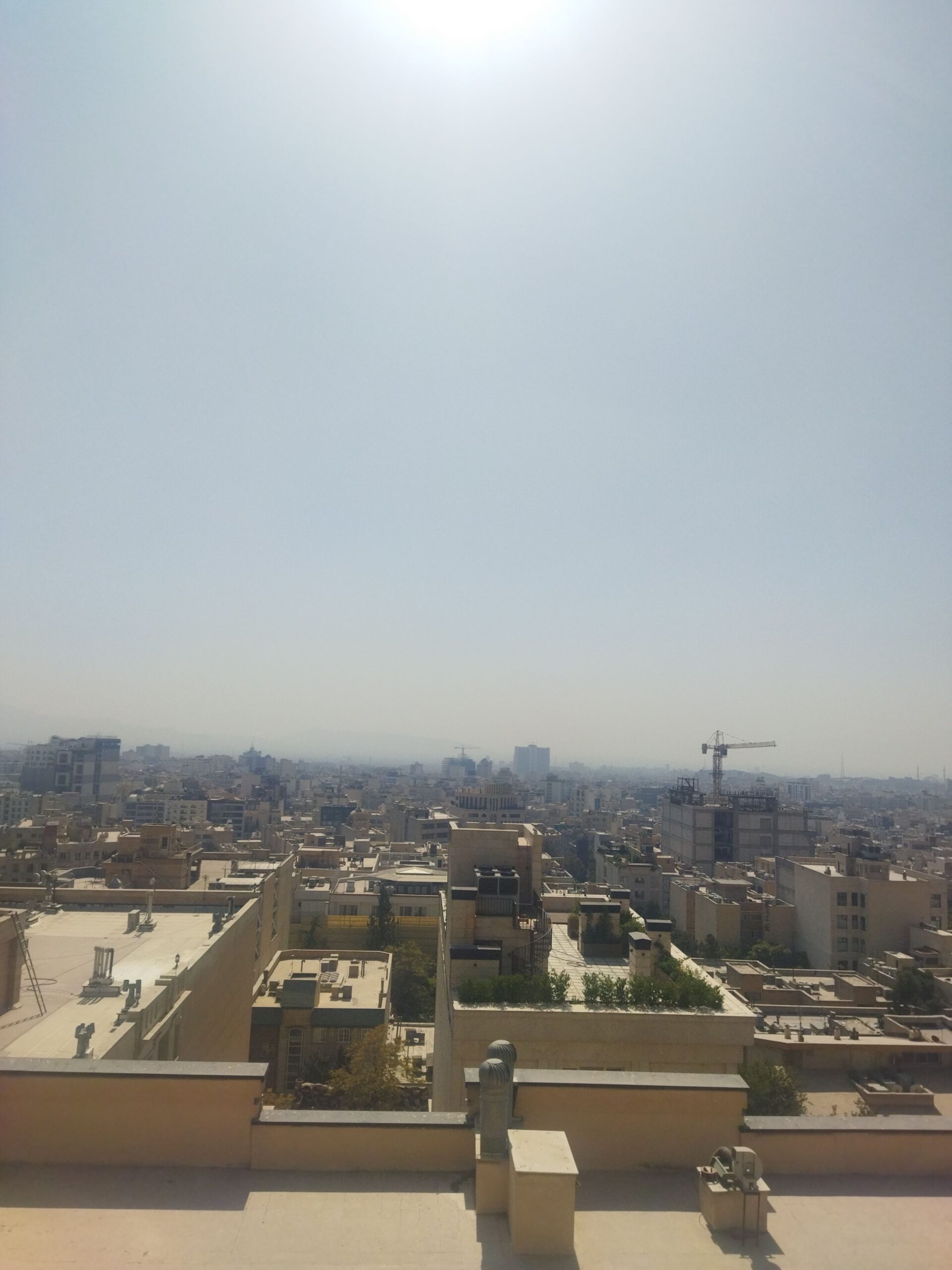 دنبال خانه کرای هستم در کابل هر دوستی سراغ داره پی