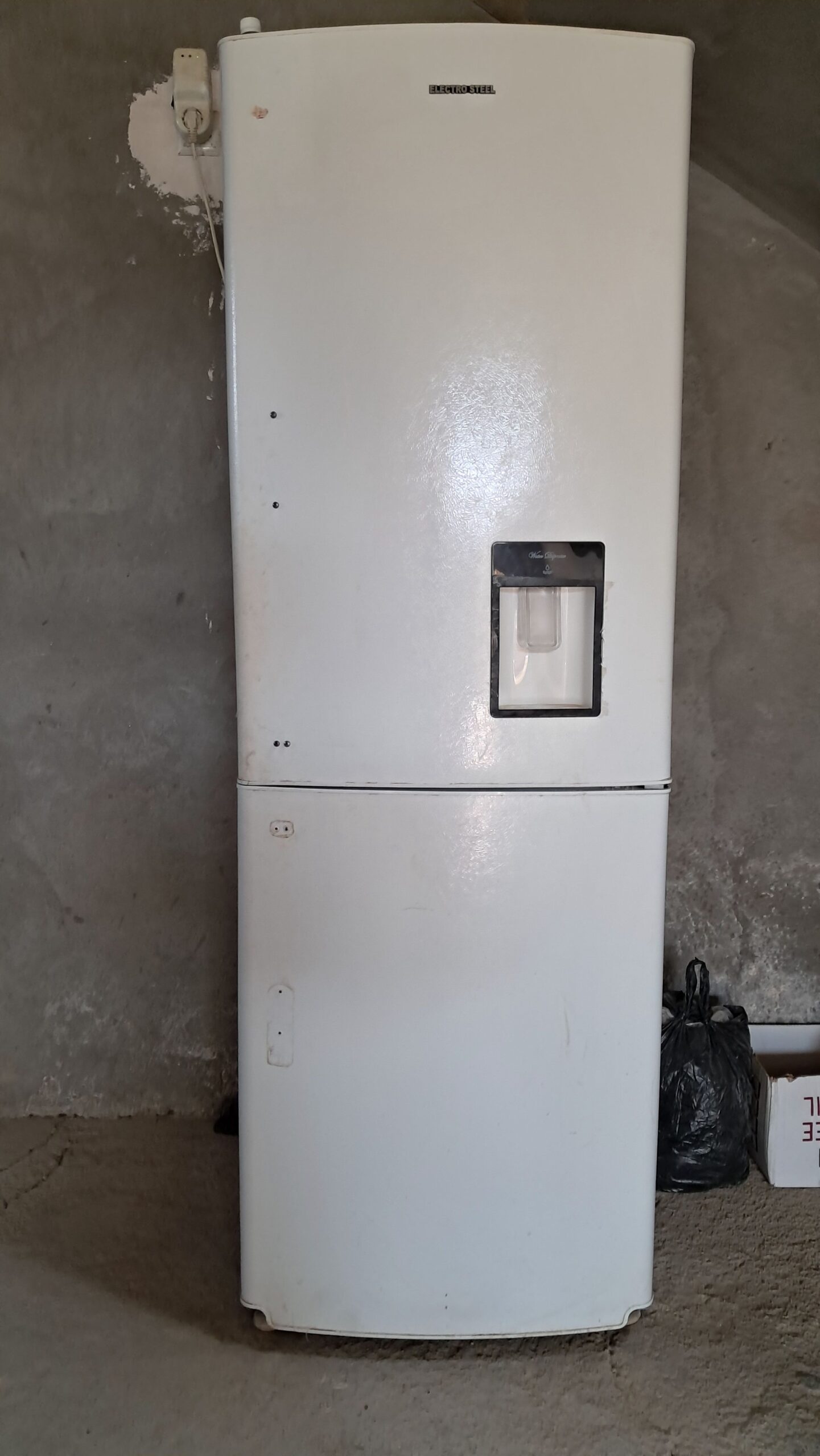 یخچال ولباشویی اوتومات