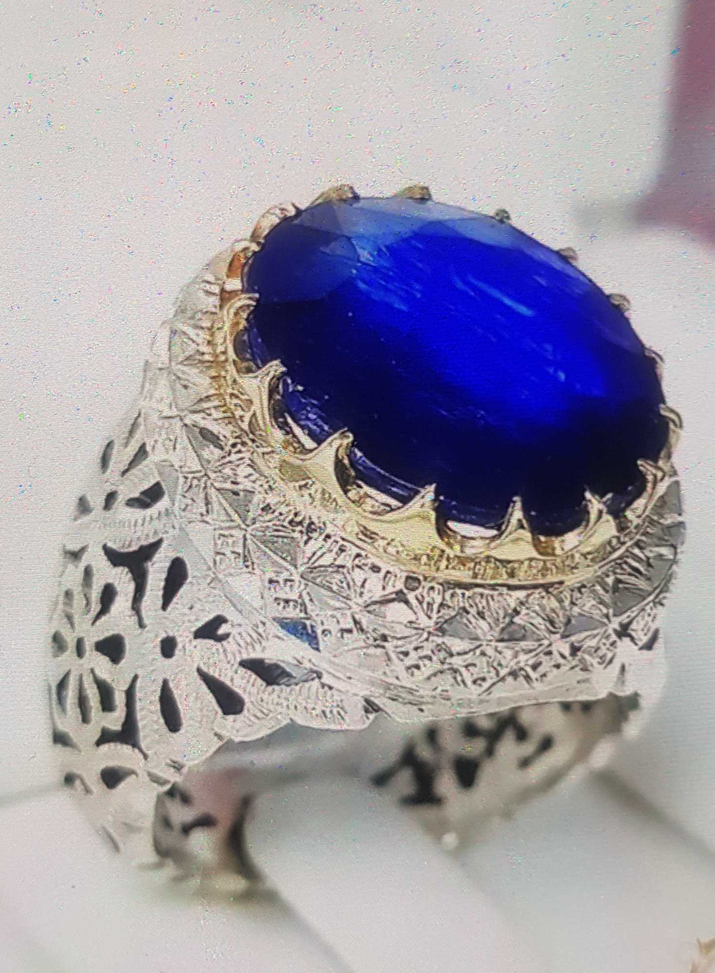 انگشتر مردانه یاقوت کبود