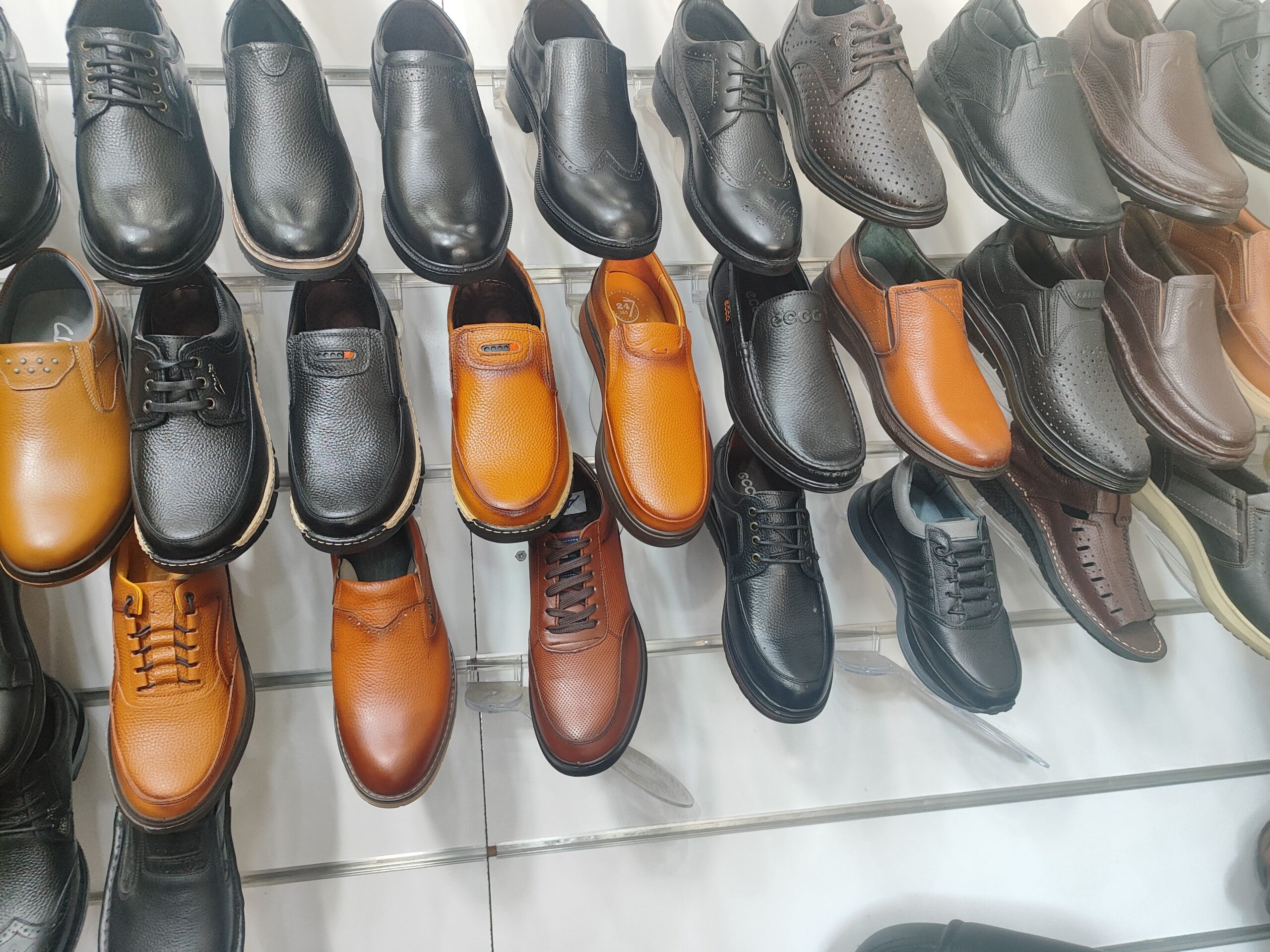 کفش چرم طبیعی