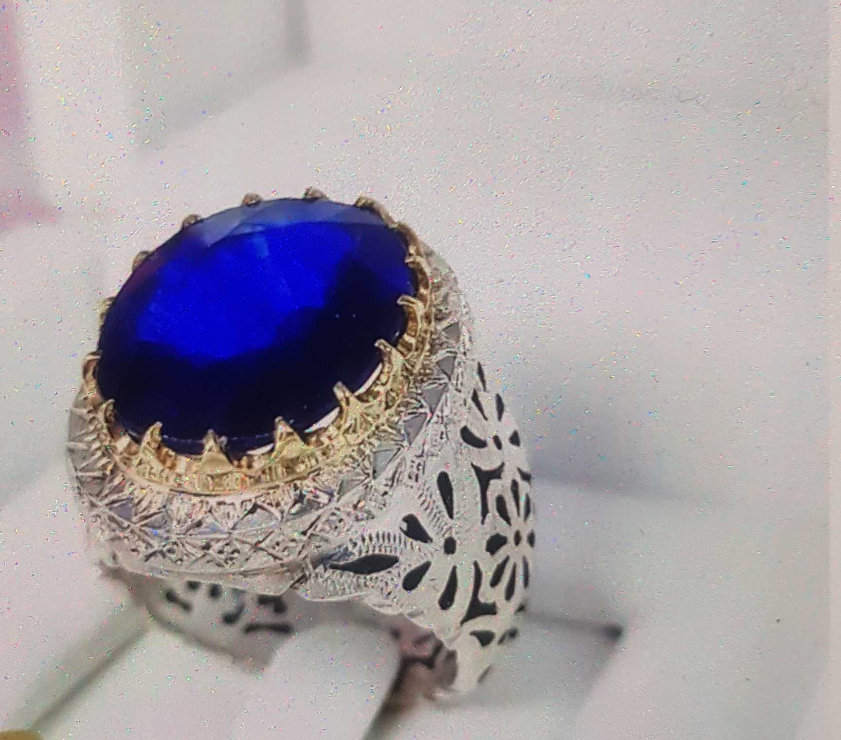 انگشتر مردانه یاقوت کبود