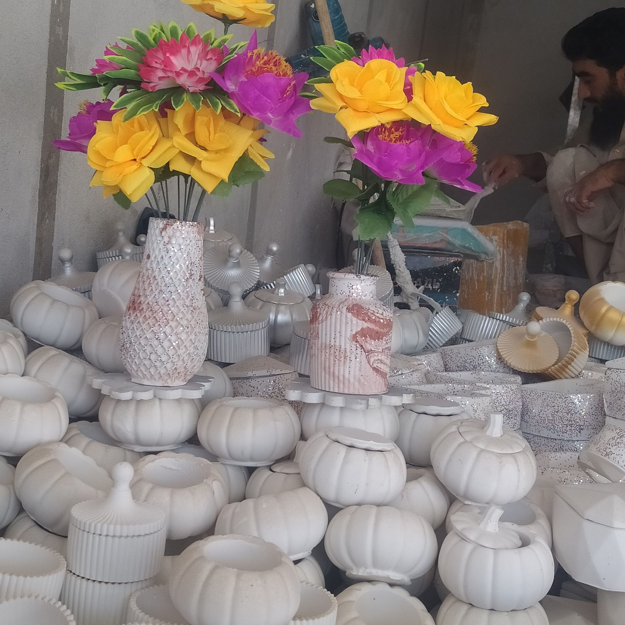 کارپردرامدبرای برادران بیکار