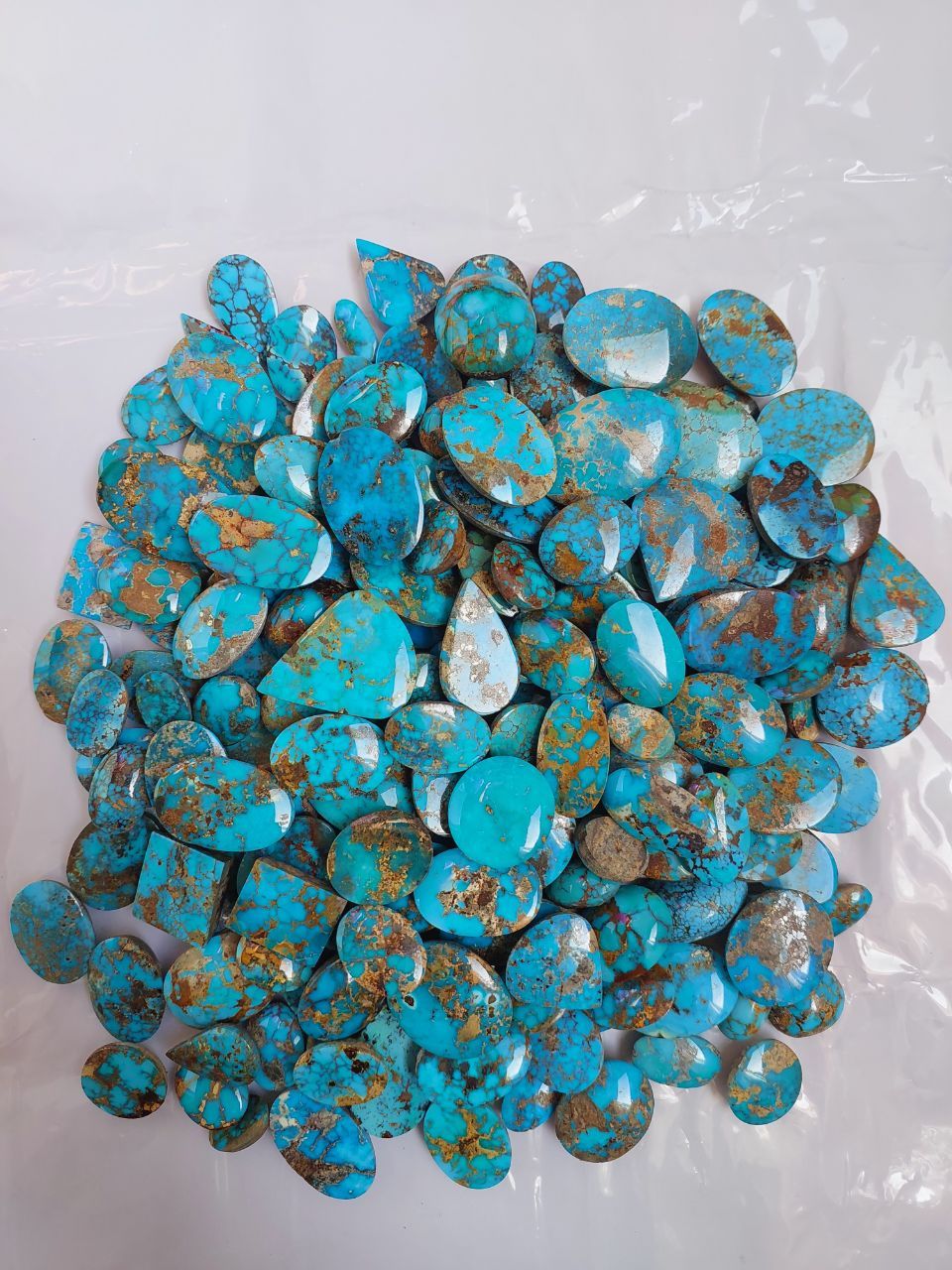 فیروزه نیشابور