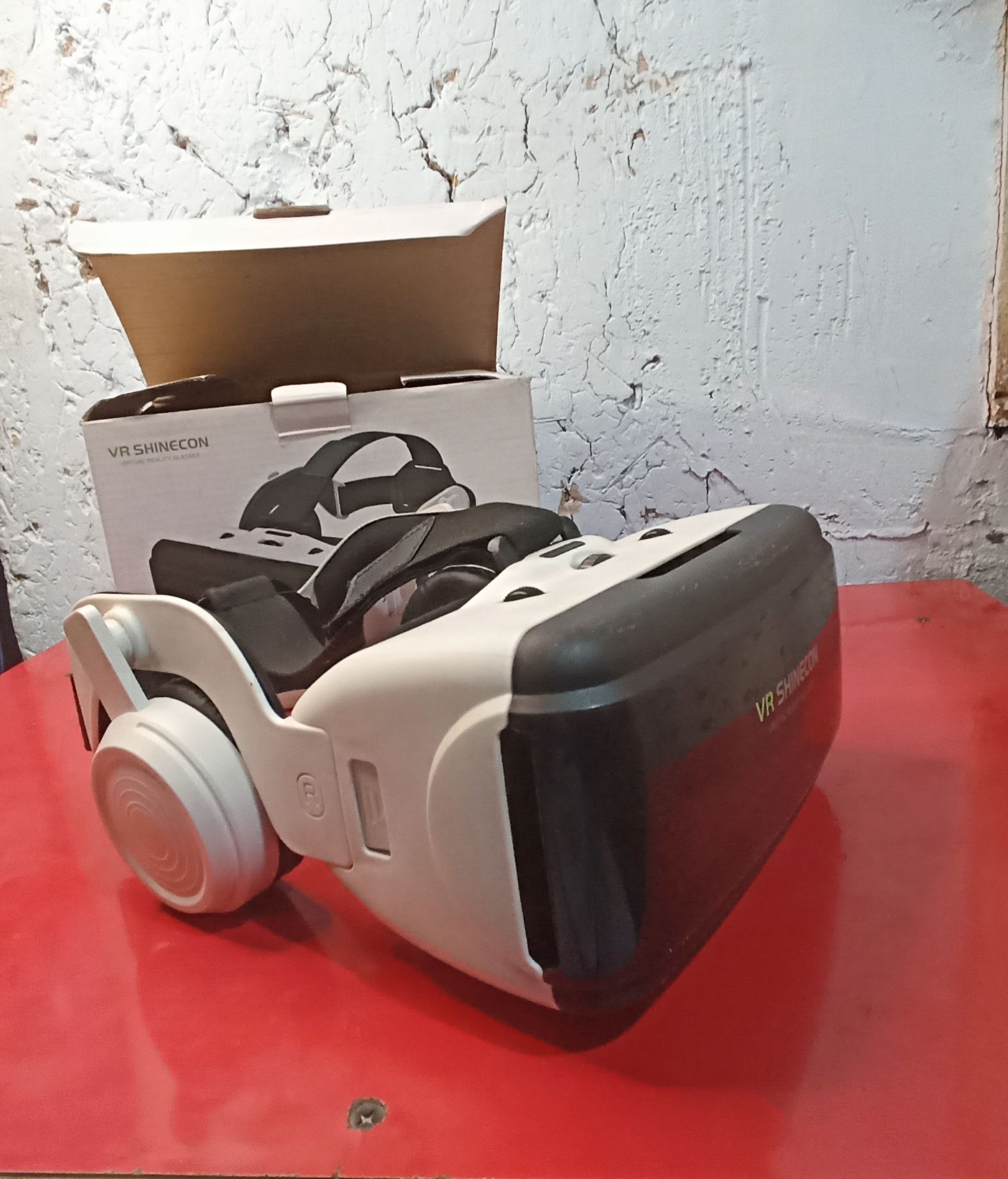 عینک زیبای VR