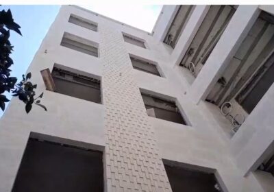 e8ebd174-e1b7-4a4e-a64b-3b8af1fe80a0-1