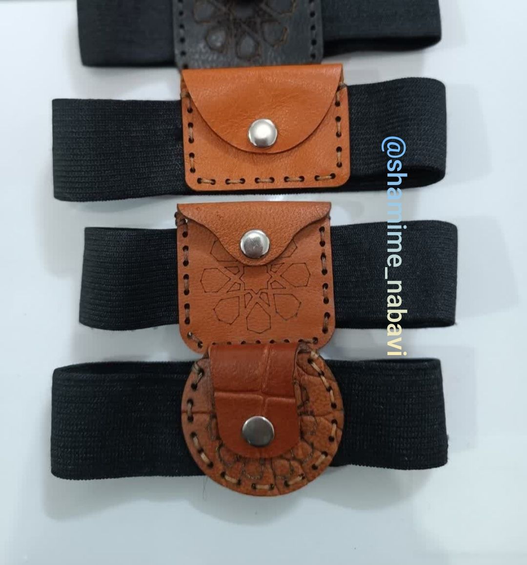 انواع بازوبند و کیف گردنی چرم طبیعی(گاوی و بزی)