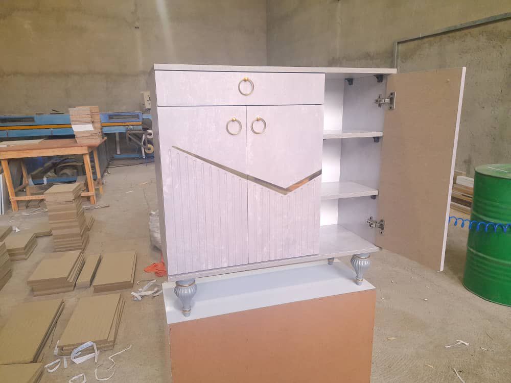 میز تلویزیون و جا کفشی