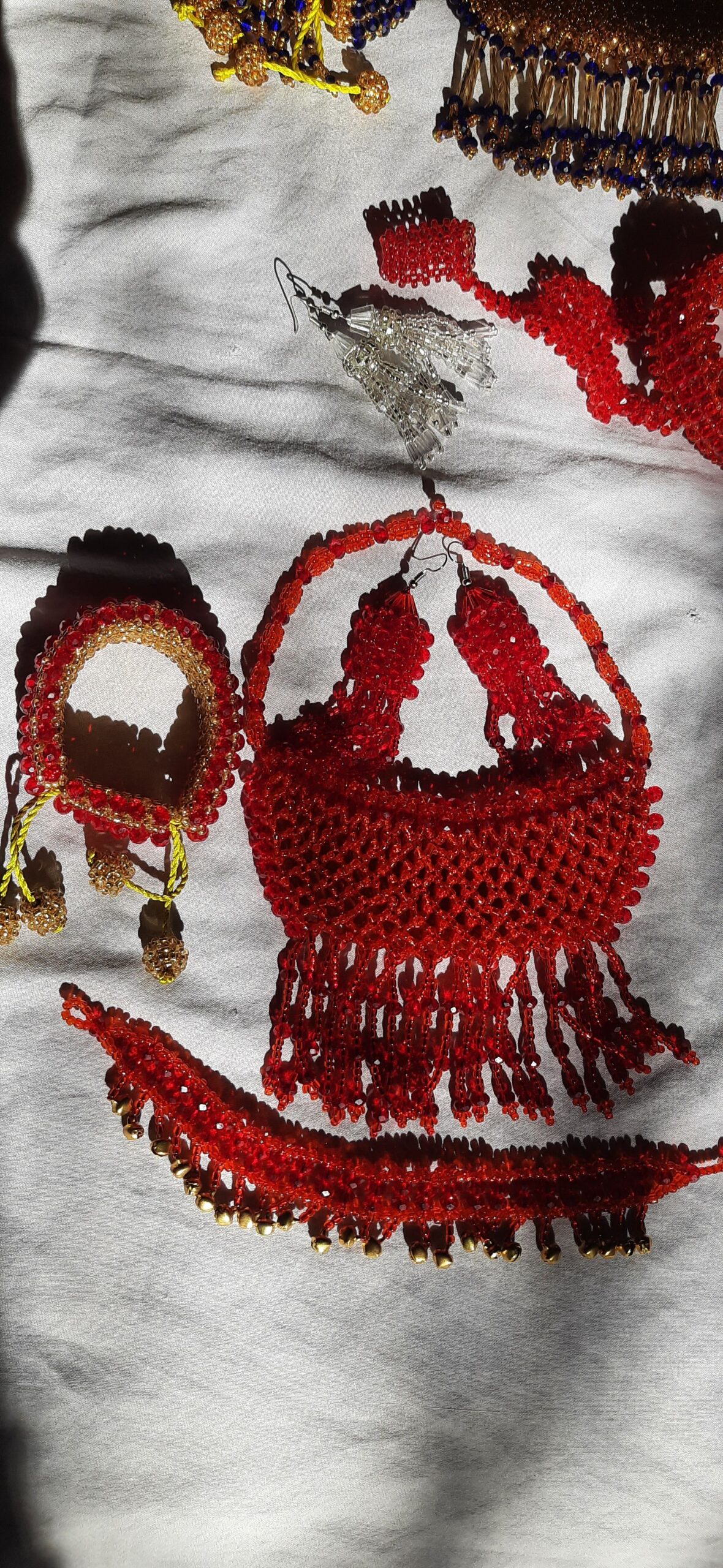 مهره دست باف