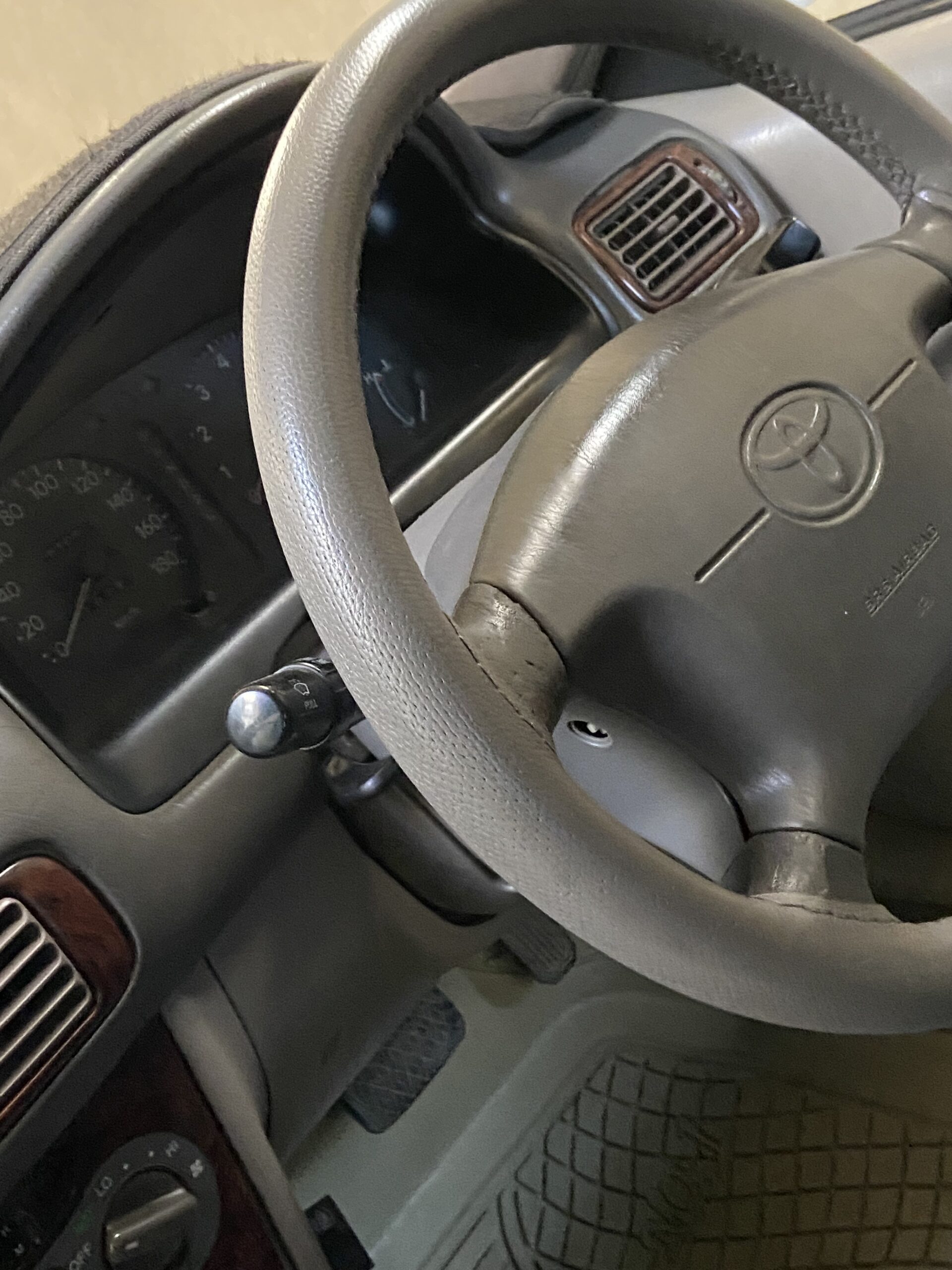 موتر شیپ خوستی تویوتا کرولا تو چاپانی مودل ۹۹ بلیت