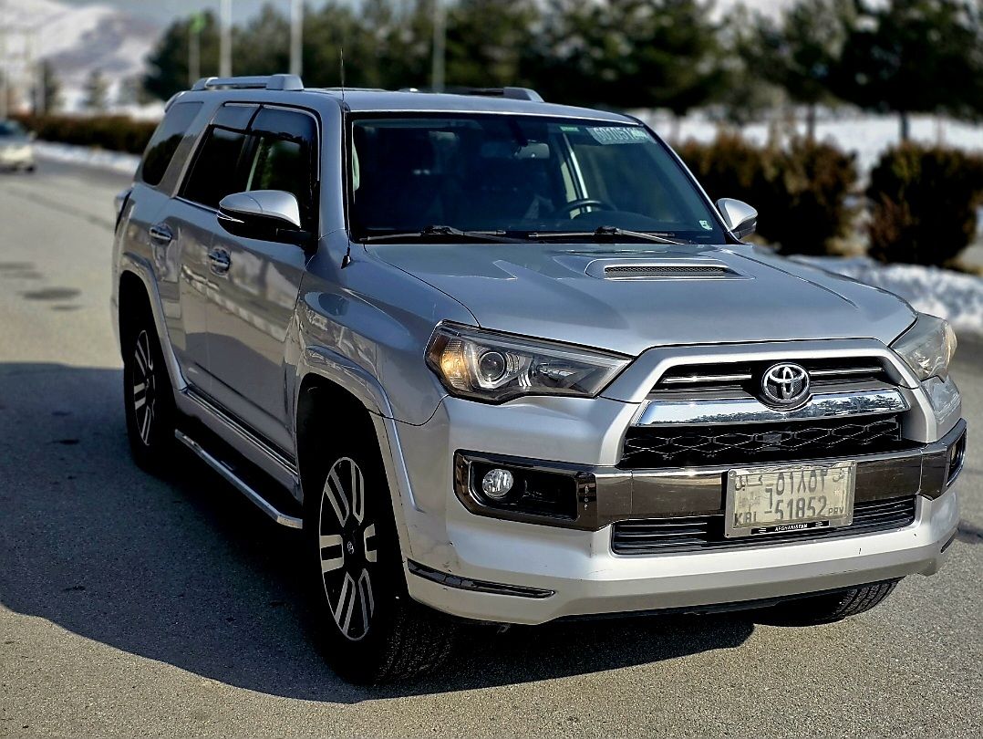 Toyota 4Runner Canadian