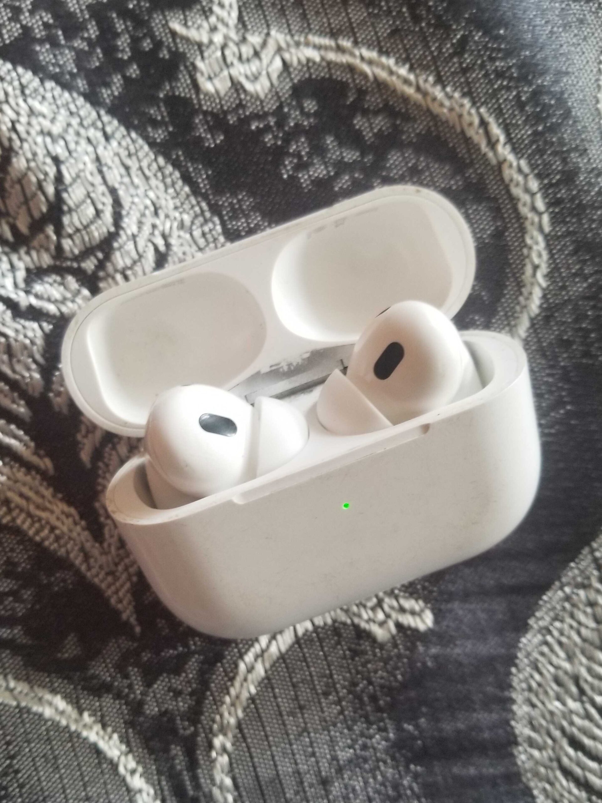 گوشکی با بلوتوث کارتم بسته اپل پرو با با شارژگر با