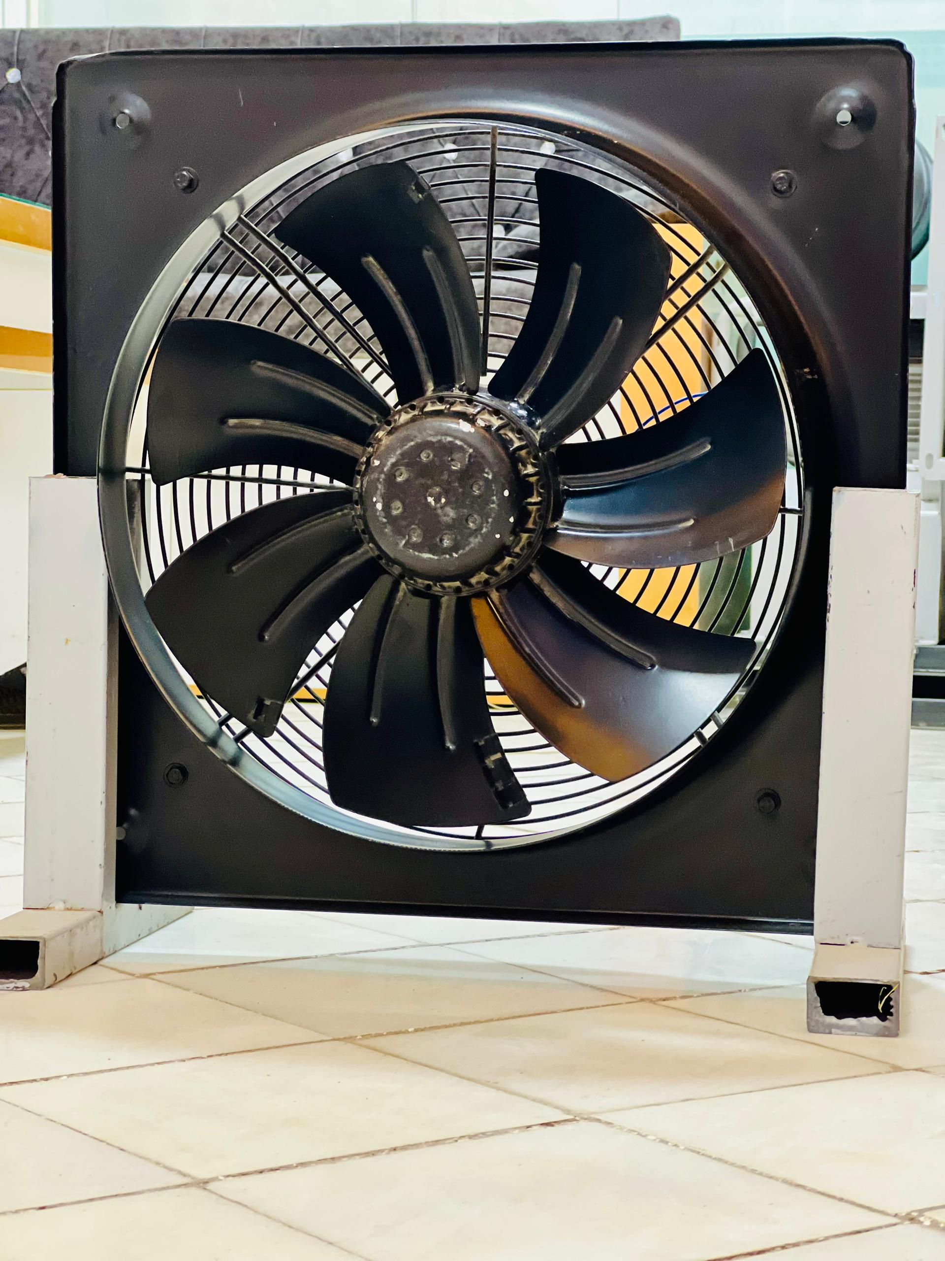 آدرس هرات : شهرنو مقابل پشتنی بانک مارکیت البلال آ