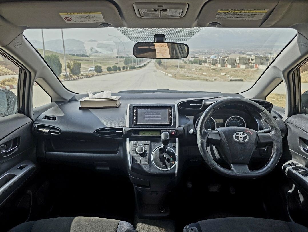 Toyota Wish Japanese