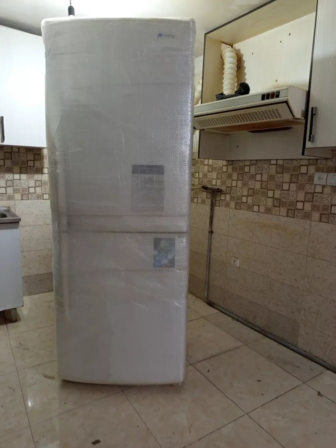 یخچال ایرانی 2متره کت 75سانته بر ډيراستمال سوی ندی