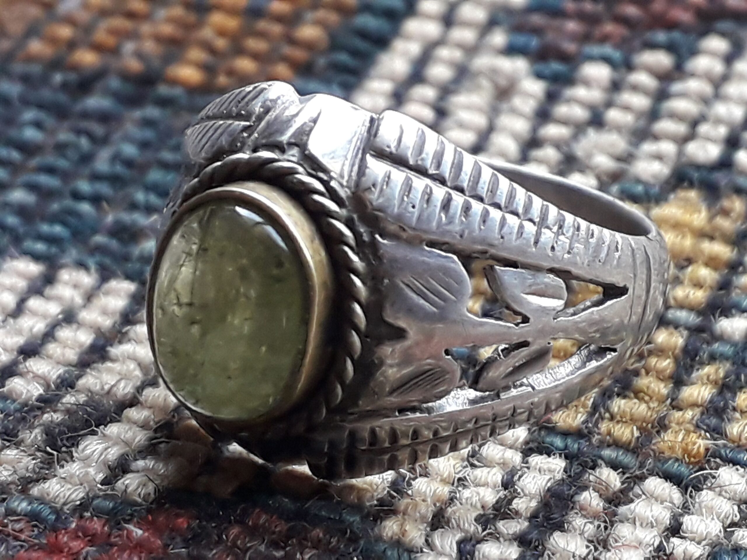 انگشتر زبرجد