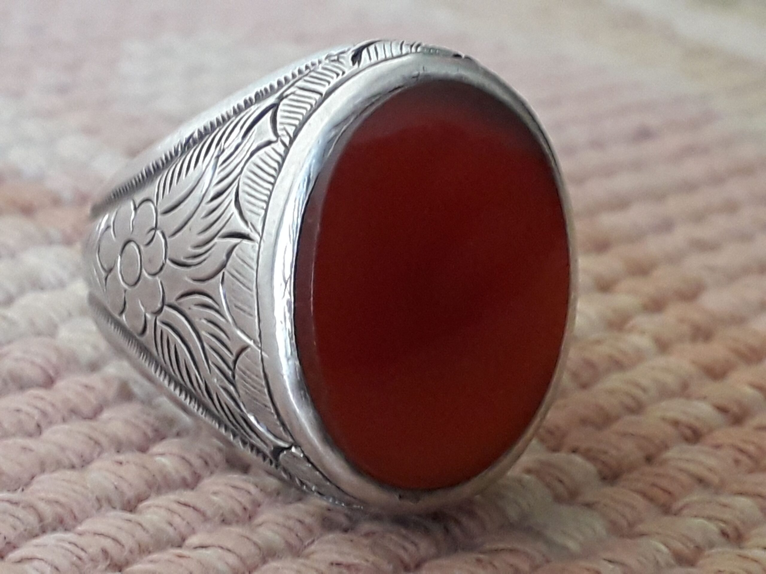 انگشتر عقیق