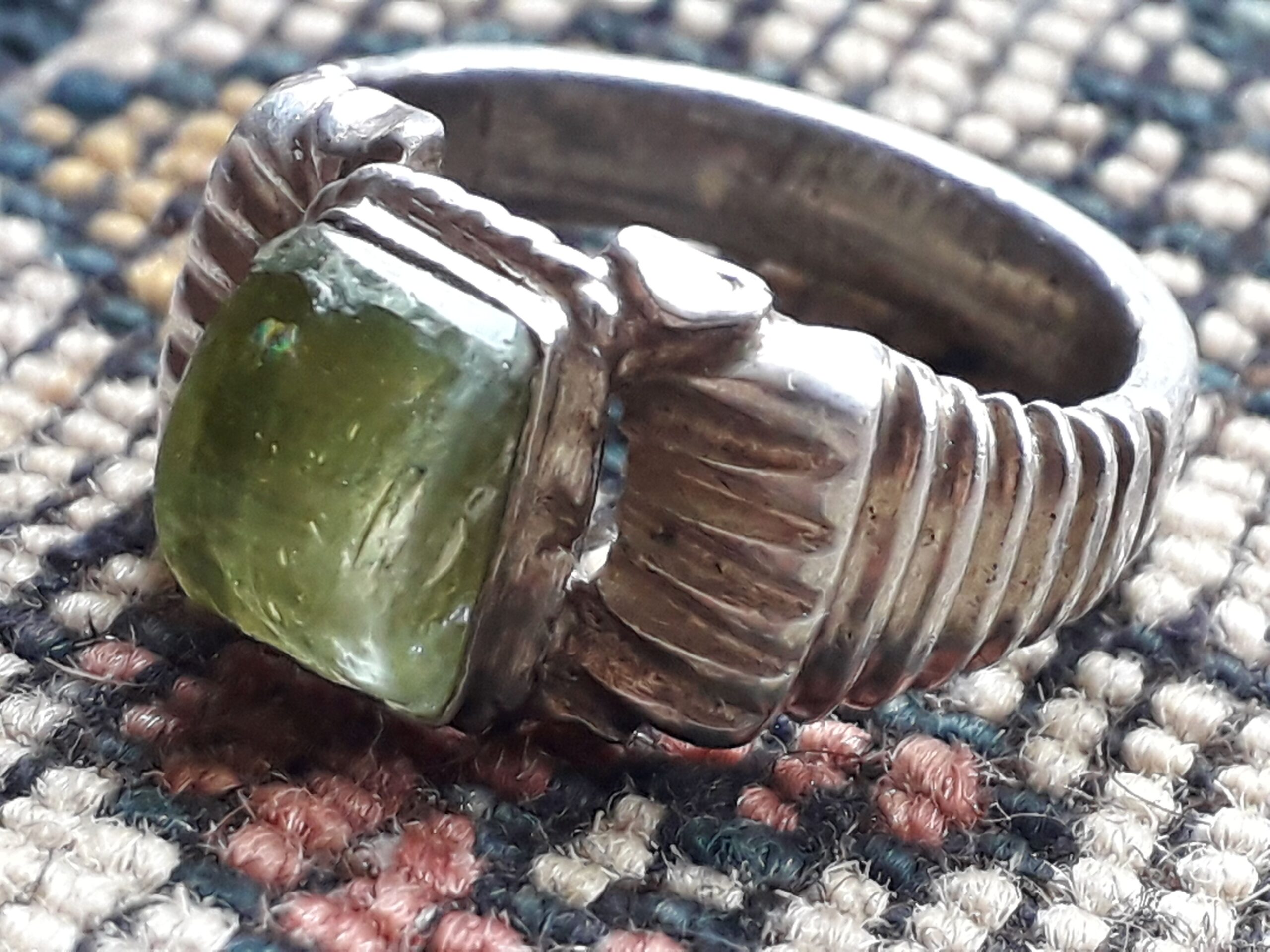 انگشتر زبرجد