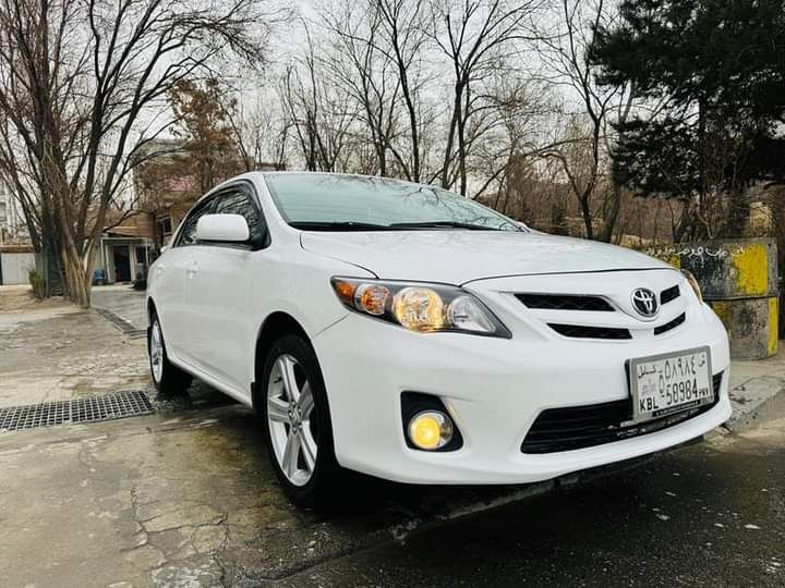 تويتا کرولا کانادایی