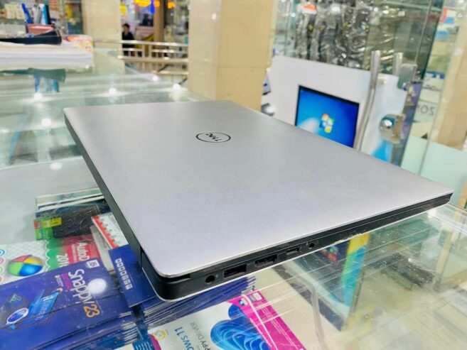 DELL XPS 15 9560 CORE i7