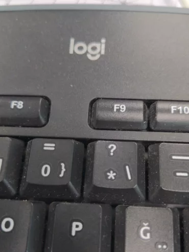 Logo keyboard